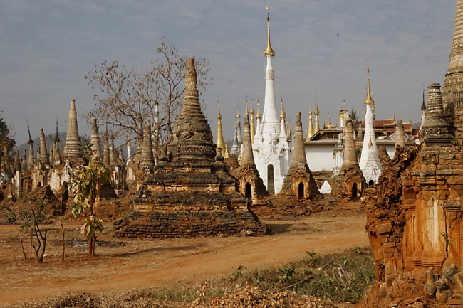 Inlé-Paya Shwe Inthein-123